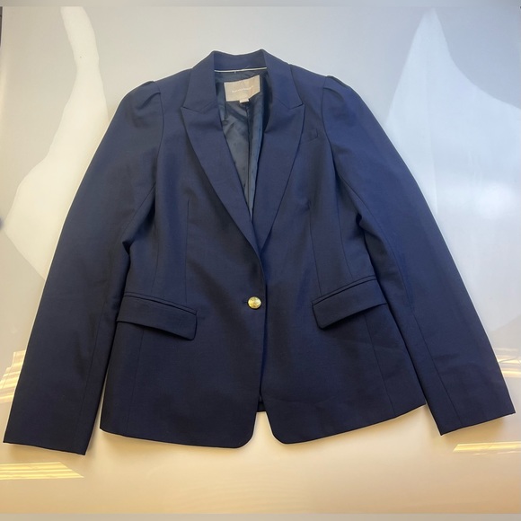 Jackets & Blazers - Banana Republic Navy Women’s Blazer r90-26